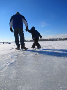 Já pensou em andar sobre um lago congelado?