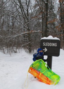 O jeito é tentar se divertir neste frio !